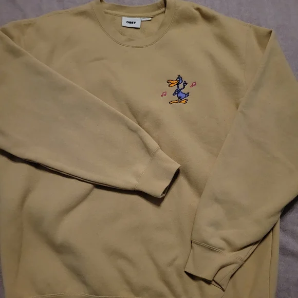 Obey brand sweatshirt - Picture 2 of 3